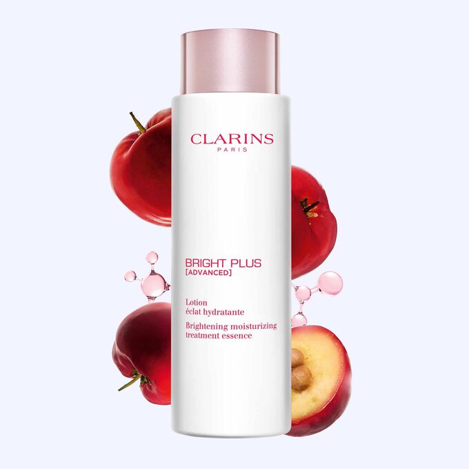 Packshot of Clarins Brightening Moisturizer Lotion in front of acerola and niacinamide molecules, highlighting key ingredients.