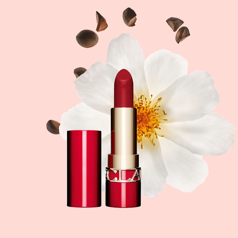 Clarins Joli Rouge velvet lipstick provides deep nutrition for your lips, giving a perfect, intense matte lipstick look.