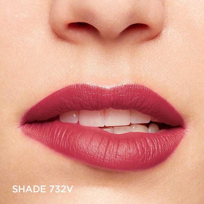 Close-up of a woman&rsquo;s lips, showcasing the hydration and colour results after applying Joli Rouge in Shade 732 V