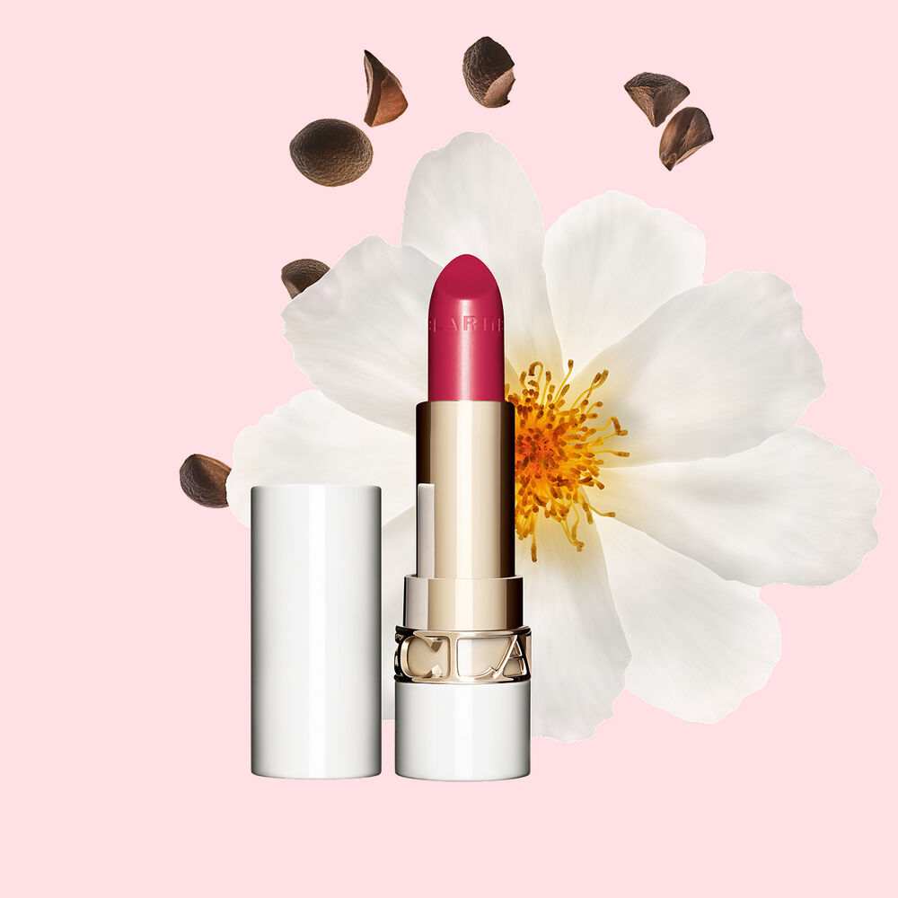 Clarins Joli Rouge shine lipstick provides deep nutrition for your lips, giving a perfect shiny lipstick look every day.