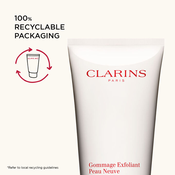 Close-up of the top of the Clarins Exfoliating Body Scrub to highlight that its pacakging is 100 recyclable