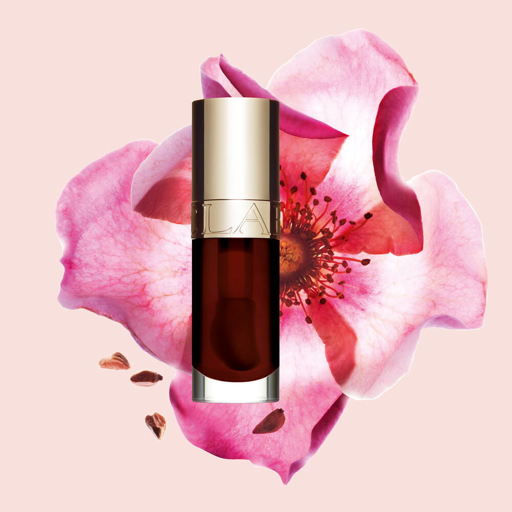 Clarins Lip Comfort Oil combines intense lip care with a glossy finish to sublimate your smile like a rich tinted lip oil.