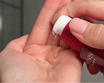 How to apply hair oil?
